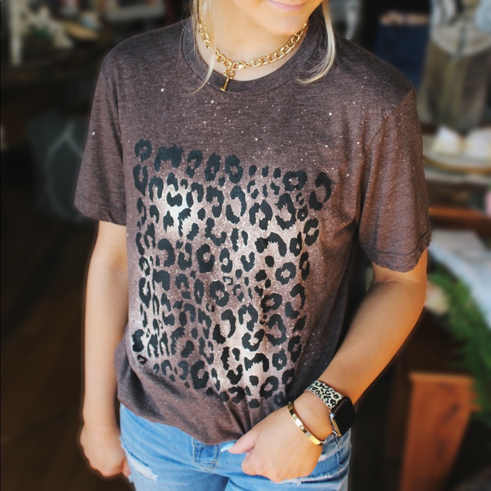 Wildly Fun Bleach Tee-Brown - Picture 4 of 4